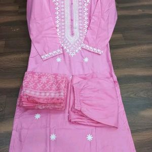 beautiful chicken curry kurti pant Dupatta set