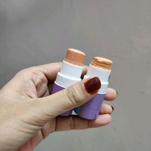 MYGLAMM 2 POSE FOUNDATION