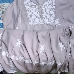 Lakhnawi Kurti