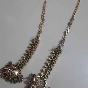 Pink Gold Diamond Necklace With Mang Tikka And Cha