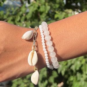 White kodi bracelet