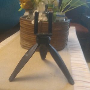 Table Top Portable Mobile Tripod Stand