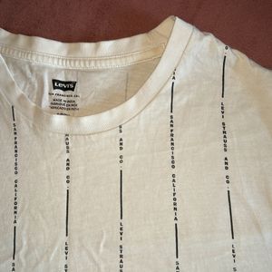 Levis T-Shirt