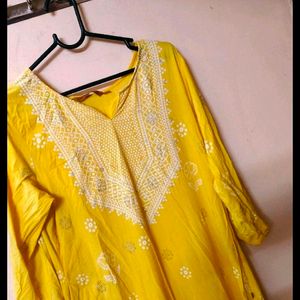 Yellow Avaasa Anarkali...