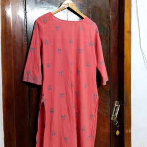 Avaasa Peach Colour Kurti For Women