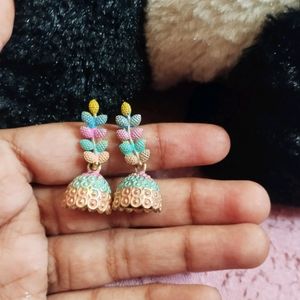 pack of 4 cute earings