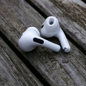 TWS Apple Airpods First Copy New With Box