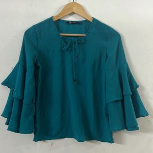 Tie-up Neck Ruffle Top For Women’s