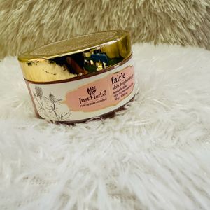 Just Herbes brightening cream