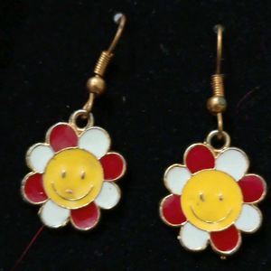 Cute Smile Face Earrings