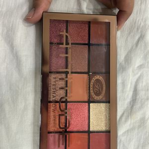 Fashion Colour Pro HD Eyeshadow Palette