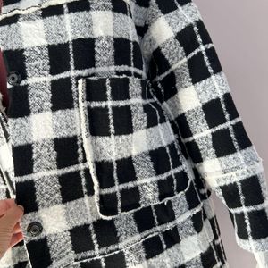 Unisex Plaid Overcoat With Inner Teddy Lining