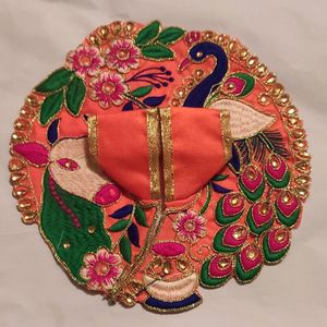 Laddu Gopal Poshak Size No 5 ( Pack Of 1 Pcs )