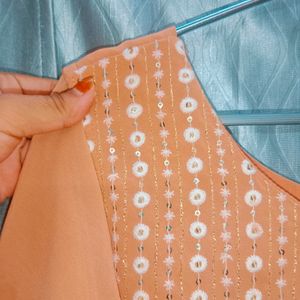 Peach Chikankari Gharara 🤍