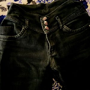 Jeans For Women’s