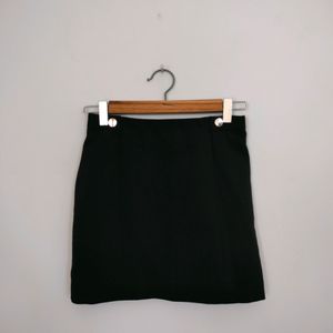 Black Casual Shorts (Women's)