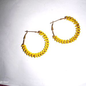 Yello Earing