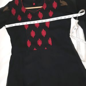 Choker Neck Black Suit