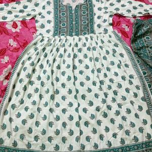 New/Unused Nayra Cut Kurti With Pant