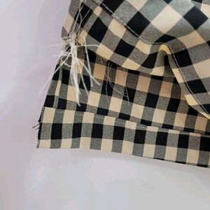 CLEARANCE SALE🎉Checkered skirt