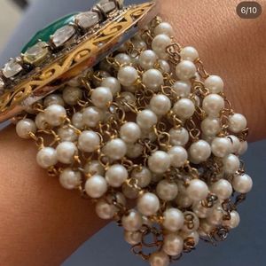 Designer Pearls Bracelet