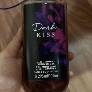 Bath And Body Works - Dark Kiss