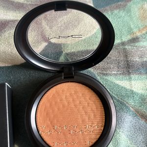 MAC EXTRA DIMENSION SKINFINISH POUDRE LUMIERE