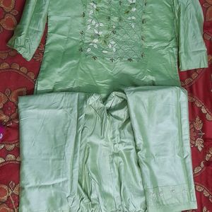 Embroidered Kurta Set New