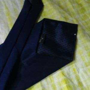 A Navy Blue Tie . New & Nice 🙂 Ti