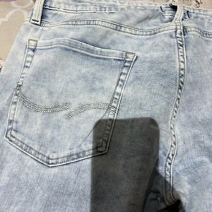 Men's Regular Fit Low-Rise Jeans