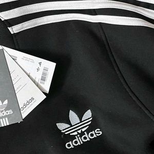 ADIDAS ORIGINALS 3 STRIPES SWEATSHIRT SIZE L