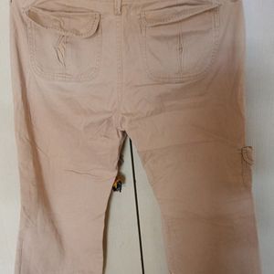 Capri Cargo Type Pant