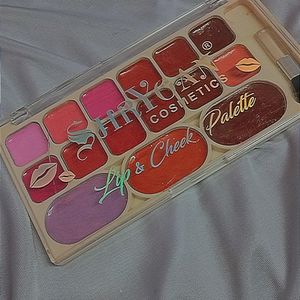 Lip And Cheek Palette