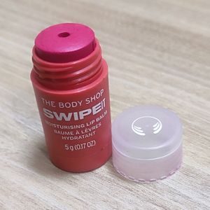 The Body Shop Lip Balm Combo