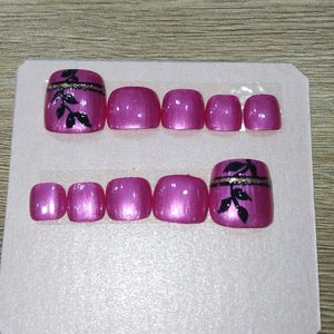 Press On Nails