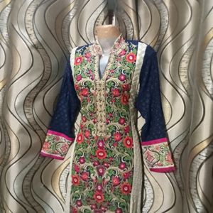 Multicolored Kurti With Duppatta