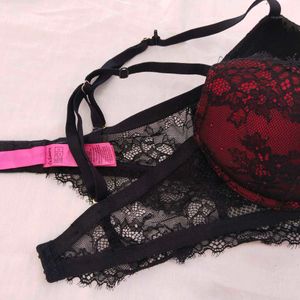 lace lingerie push-up bra