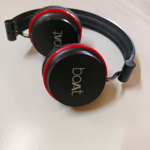 Boat Rockerz 400 Headset