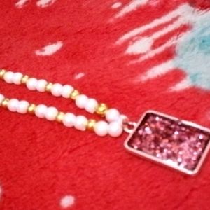 Resin Pendent With Pearl Chain