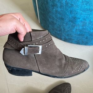 Sassy Promod Studded Ankle Boots