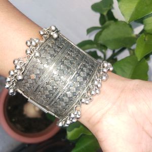 Bangles ( Happy Navratri)