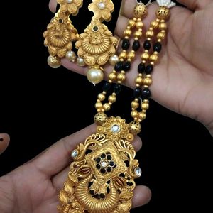 Beautiful Jewellery Set At Very Low Price BK Fast