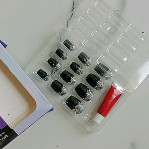 New Miss Lin Black Matte Press On Nails With Glue