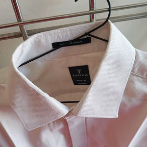 1 Year Used Van Heusen Men's Regular Fit Shirt