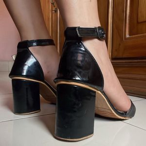 Black Block Heels Clearance Sale