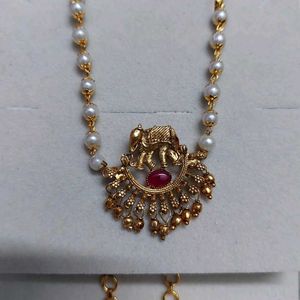 Choker With Pink Stone And Elephant Design