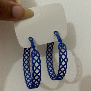 Blue Curly Design Hoop Earrings