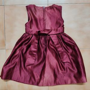 Party Wear Gown For 3-4 Yr Girl+ Hankii + Necklace