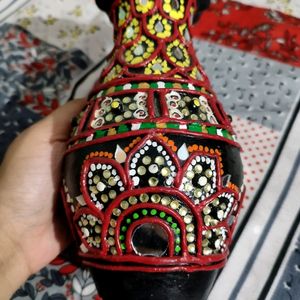 Beautiful Flower Vase Lippan Art