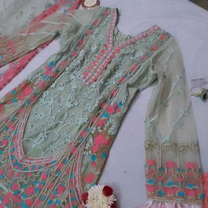 Pakistani Embroidery Work Suit Set